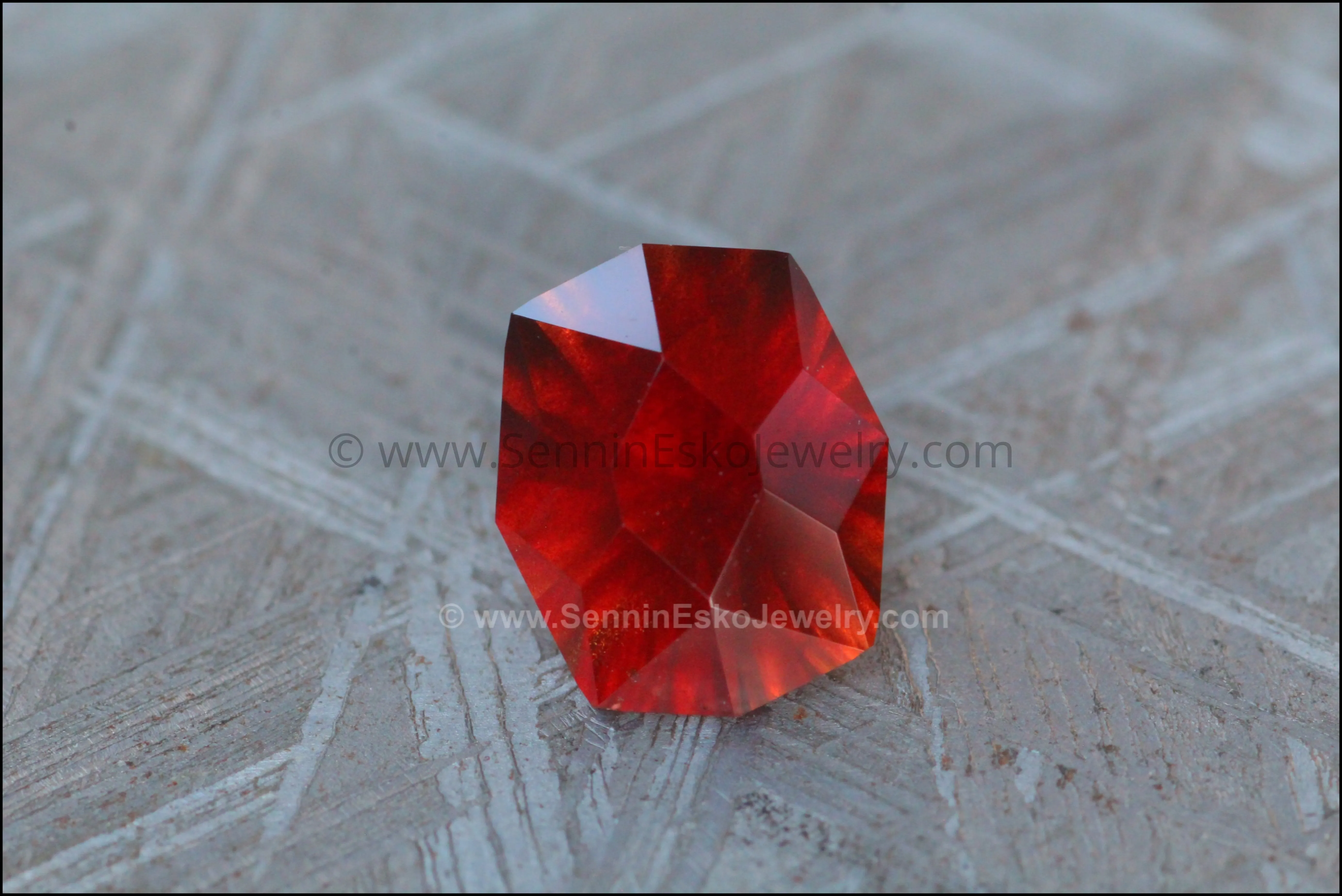 2.5ct Velvety Orange & Red Sapphire - 8.8x7.3mm - Fantasy Cut