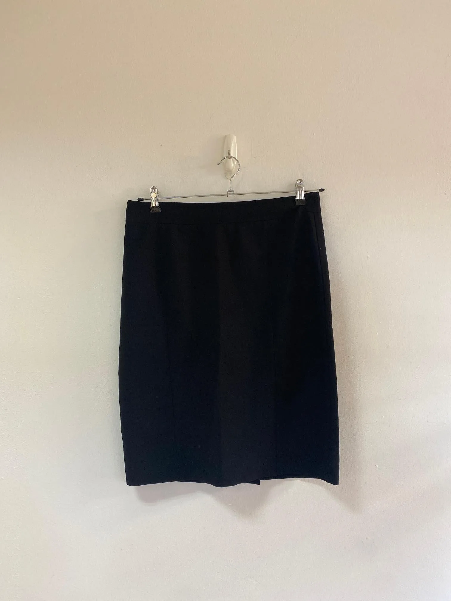 Black Pencil Skirt, Papaya, Size 12 (Polyester)