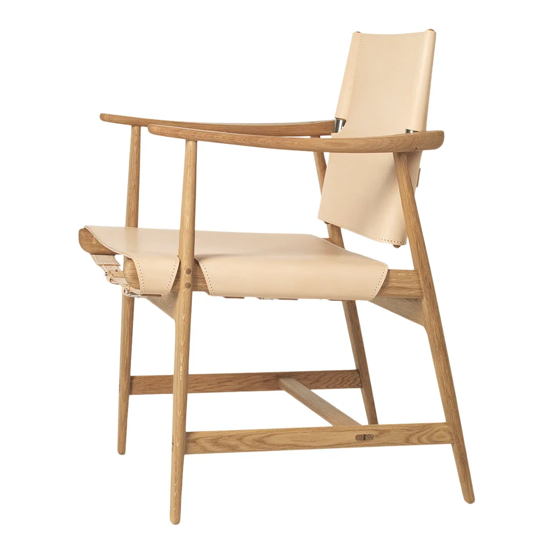 BM1106 Huntsman Chair