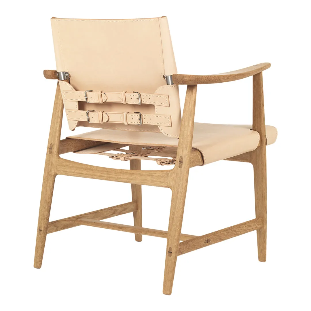 BM1106 Huntsman Chair