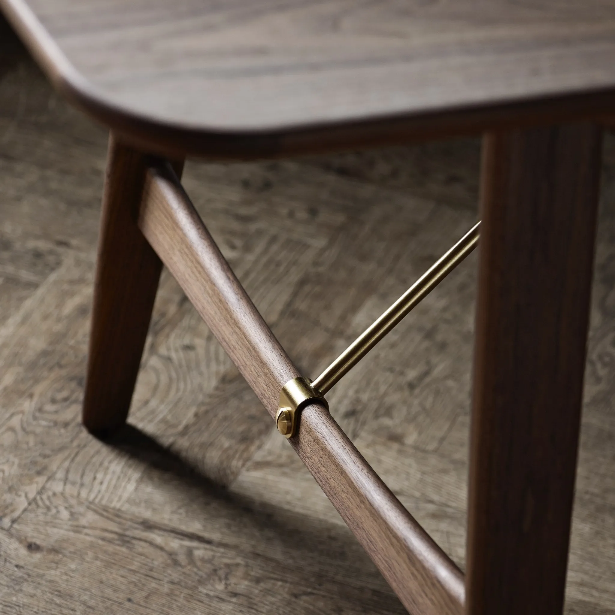 BM1160 Hunting Table by Carl Hansen & Søn