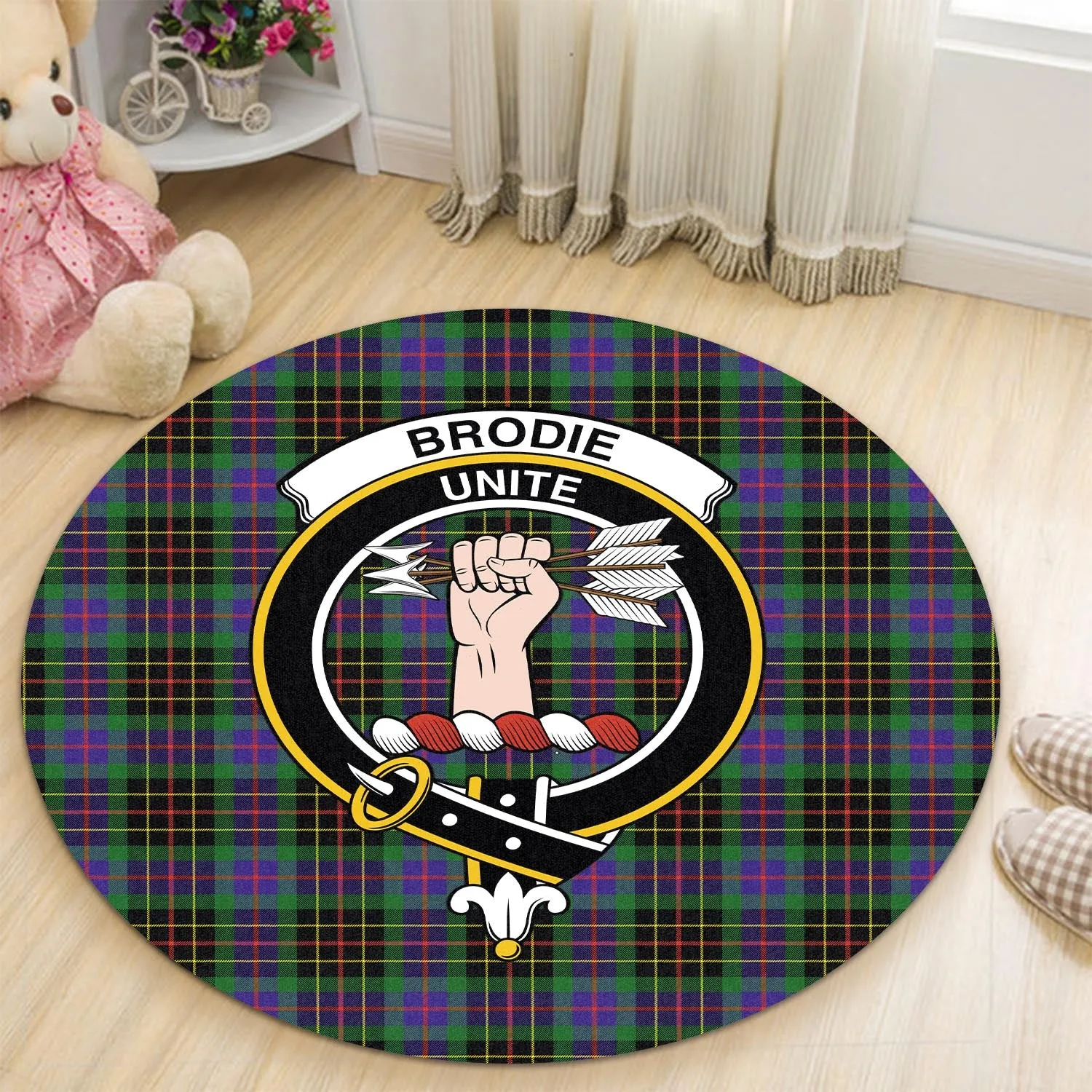 Brodie Hunting Modern Tartan Round Rug with Family Crest