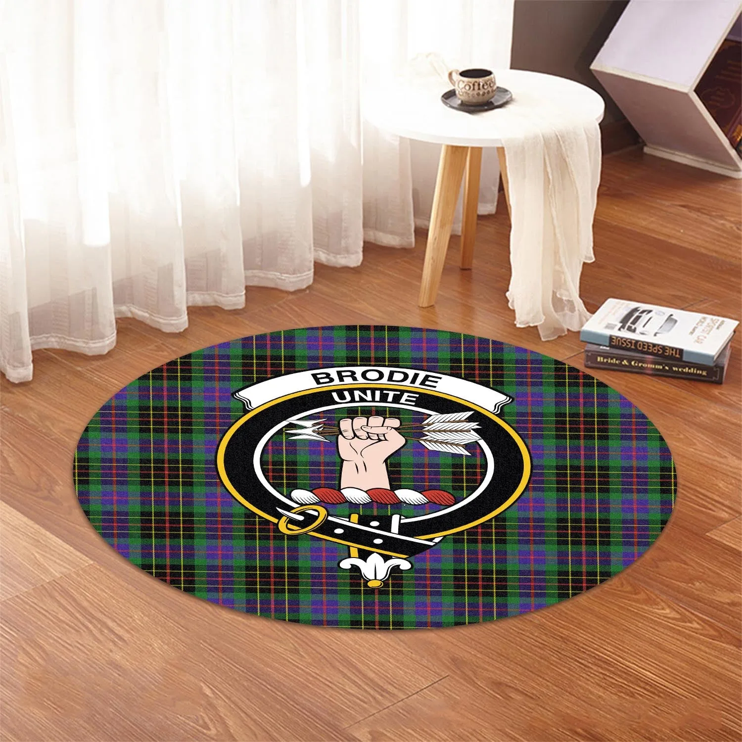 Brodie Hunting Modern Tartan Round Rug with Family Crest