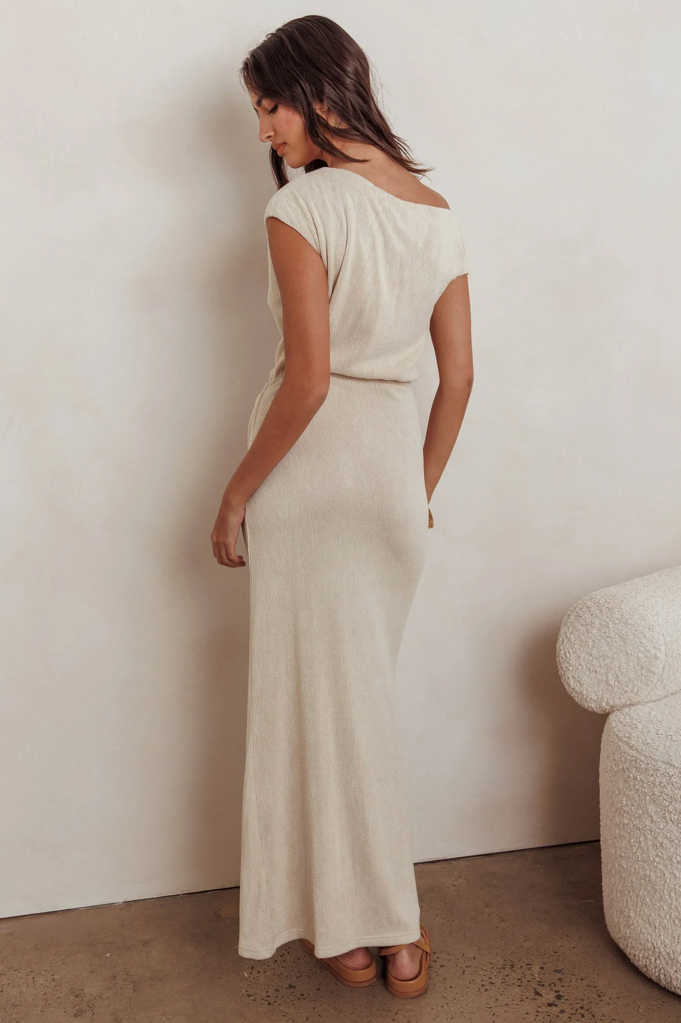 Calculated Ribbed Knit Maxi Dress Oat