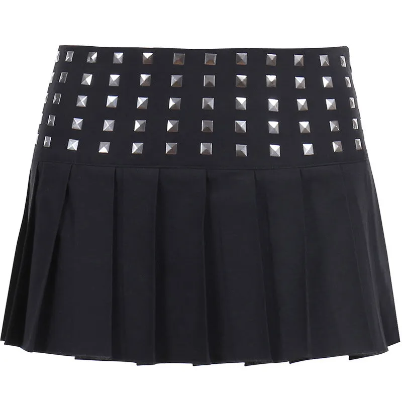 Gothic trendy rivet band highly elastic black pleated skirt for hot girls