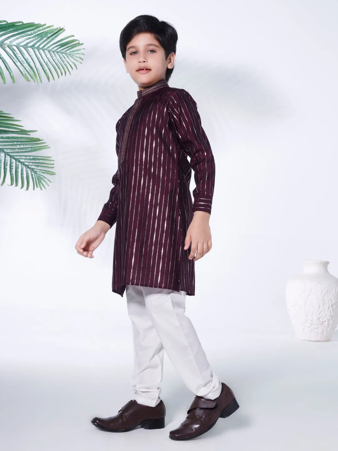 Mini Stitch foil printed kurta with contrast solid bottom- WINE