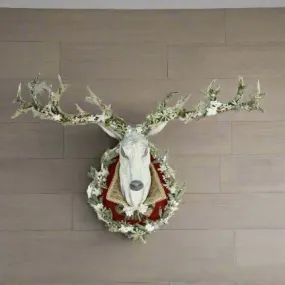 Mistletoe Magic Deer Wall Plaque 28-228613