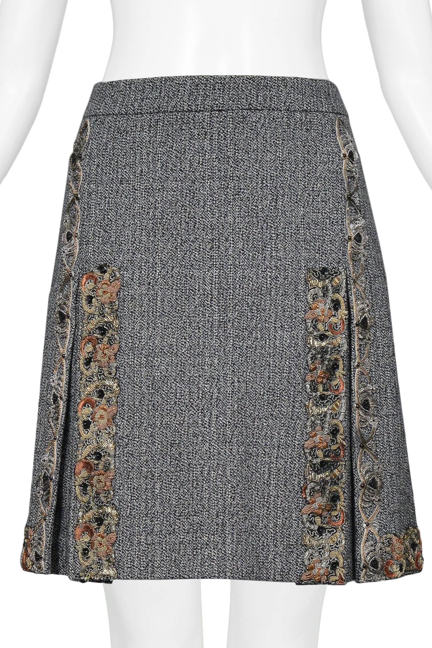 MIU MIU GREY TWEED BOX PLEAT EMBELLISHED MINI SKIRT 2004