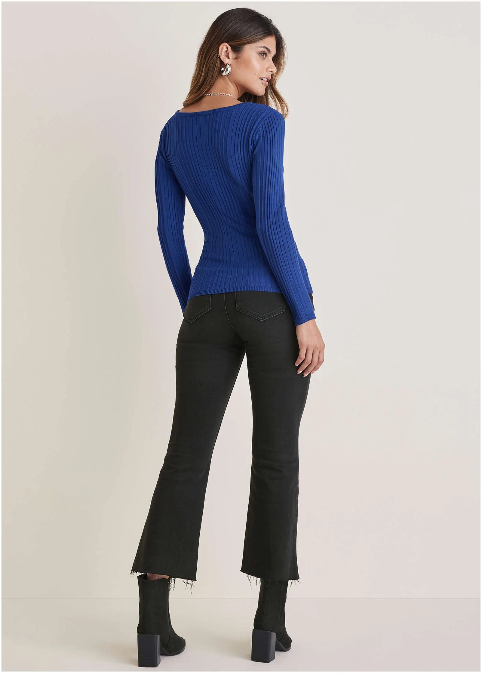 Ribbed Knit V-Neck Sweater  - Sodalite Blue