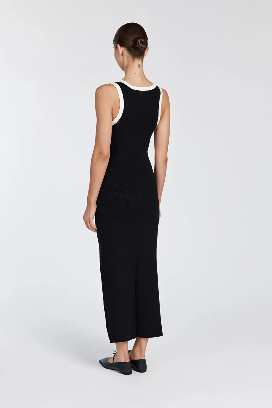 SIGNATURE BLACK CONTRAST MIDI DRESS